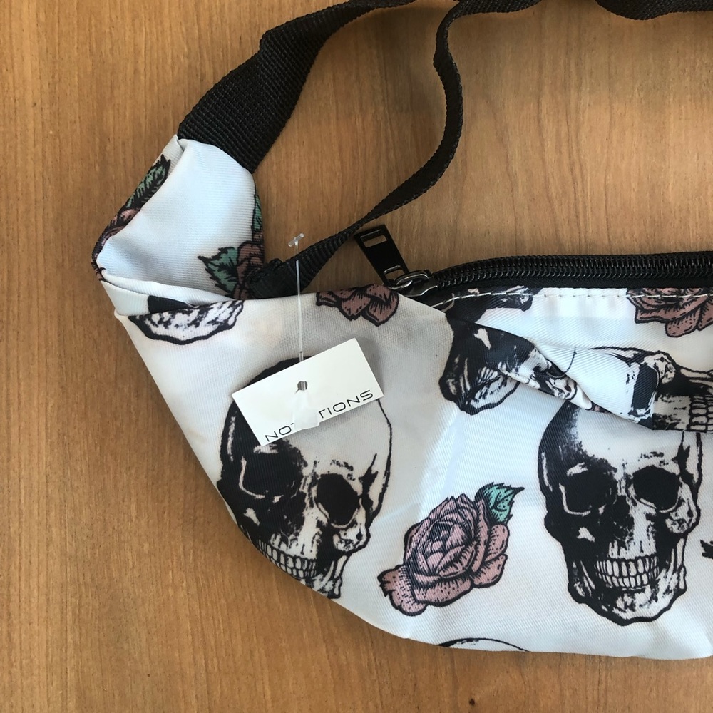 Foldable packable portable fabric fanny pack
NEW